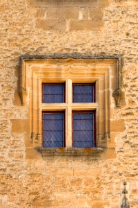 Château de Puymartin fenêtre 6
