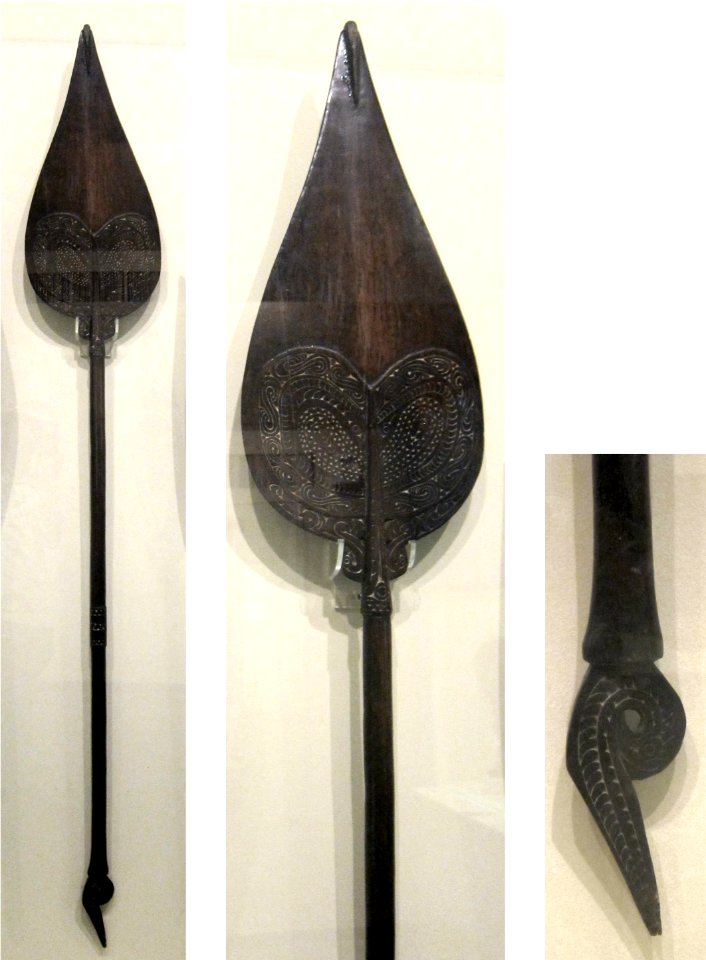 Ceremonial canoe paddle, Papua New Guinea, Massim region, Trobriand Islands or Murua, Honolulu Academy of Arts
