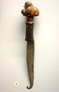 Ceremonial knife (ulembo, kahilu) - Luba - Royal Museum for Central Africa - DSC06318