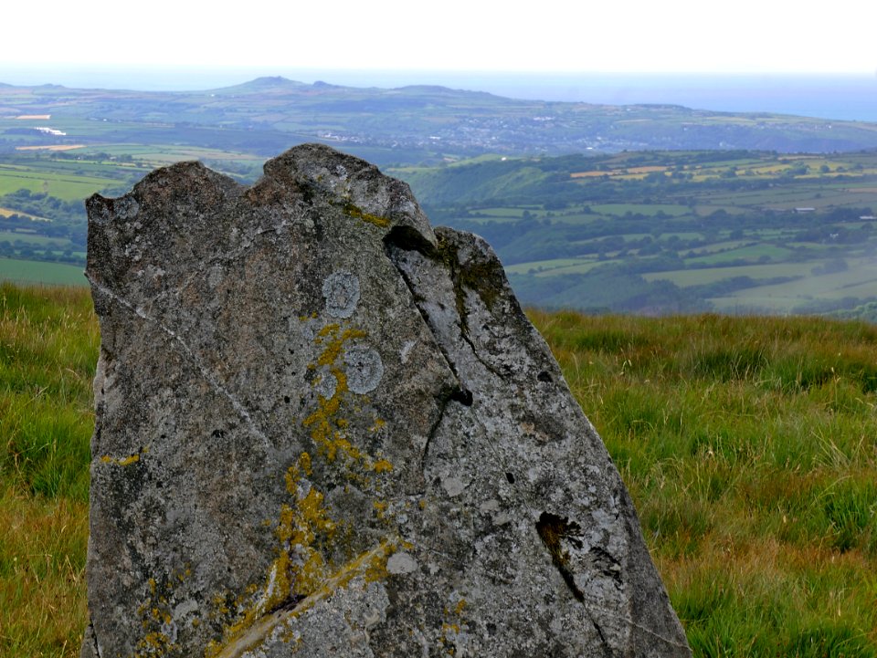 Cerrog Lladron Standing Stone H4a
