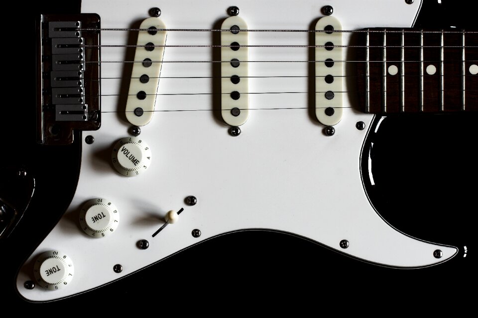 Fender guitar music