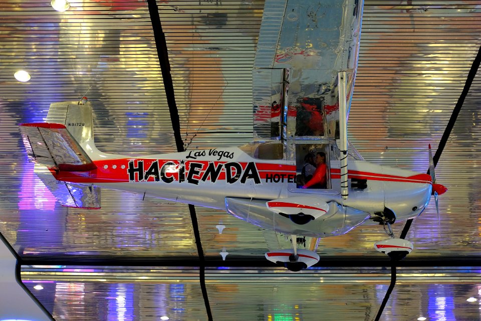 Cessna 172 Skyhawk N9172B at McCarran International Airport in Las Vegas, Nevada