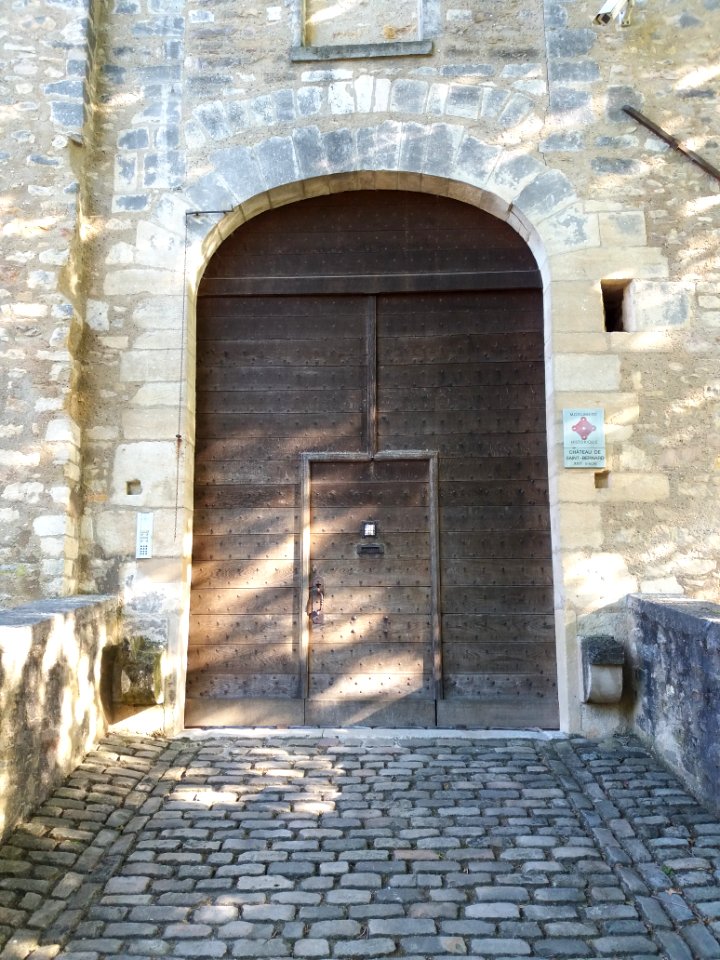 Château de Saint-Bernard - Porte