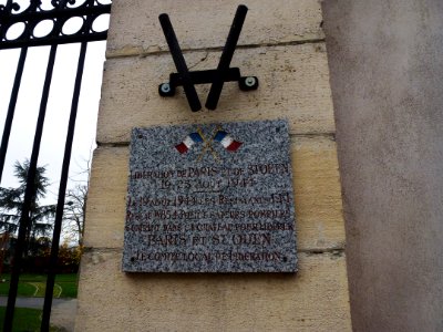 Château de Saint-Ouen, plaquette libération 1944