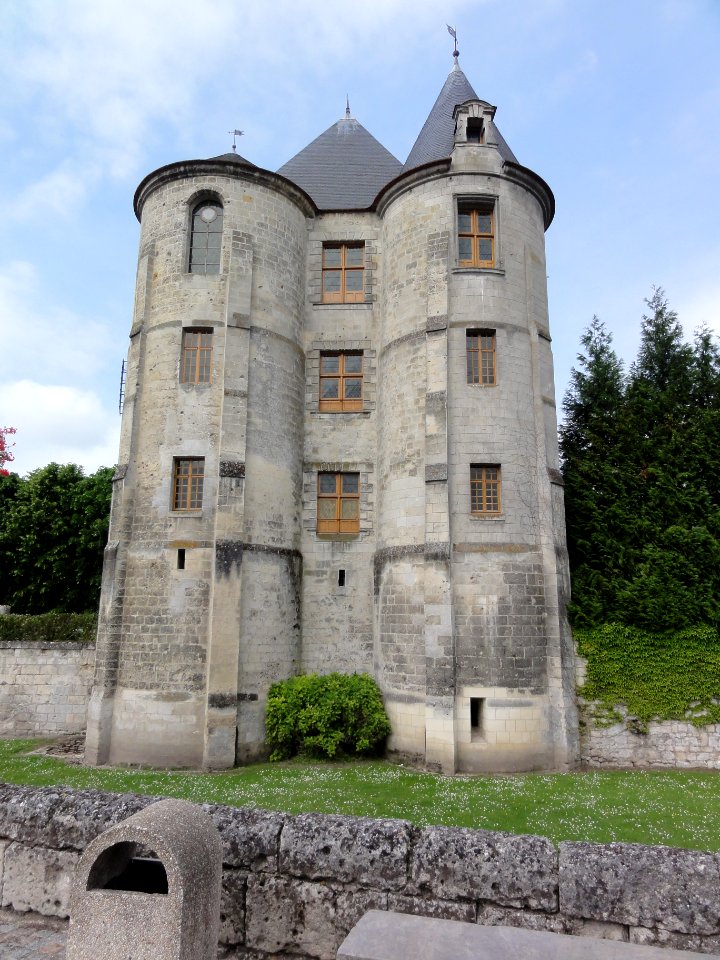 Château de Vic-sur-Aisne