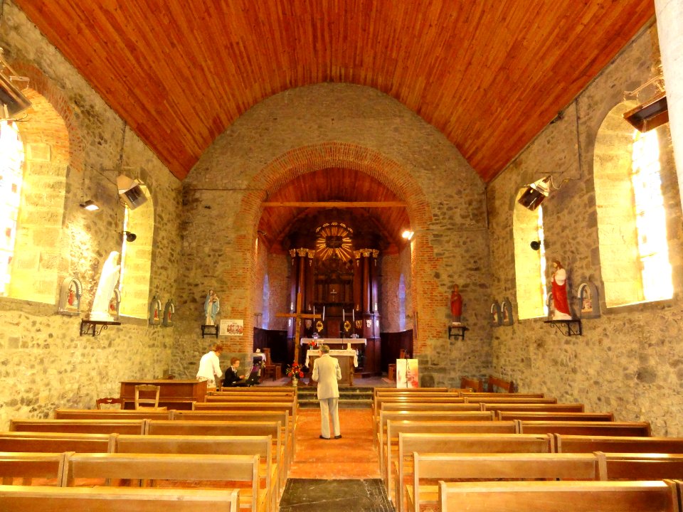 Cerfontaine (Nord, Fr) église, intérieur