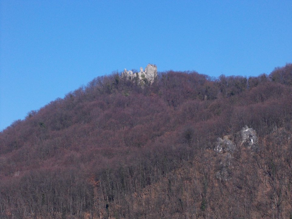 Cesargrad Castle 05