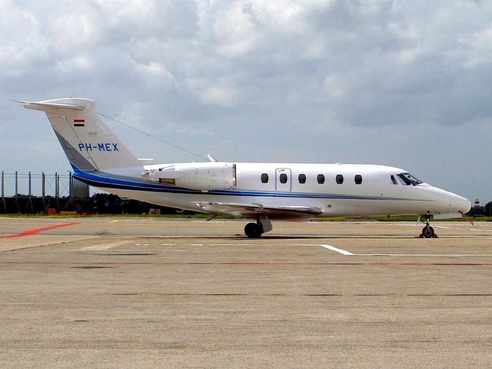 Cessna 650 Citation VI PH-MEX at Amsterdam Schiphol (AMS - EHAM), The Netherlands, 07 May 2004