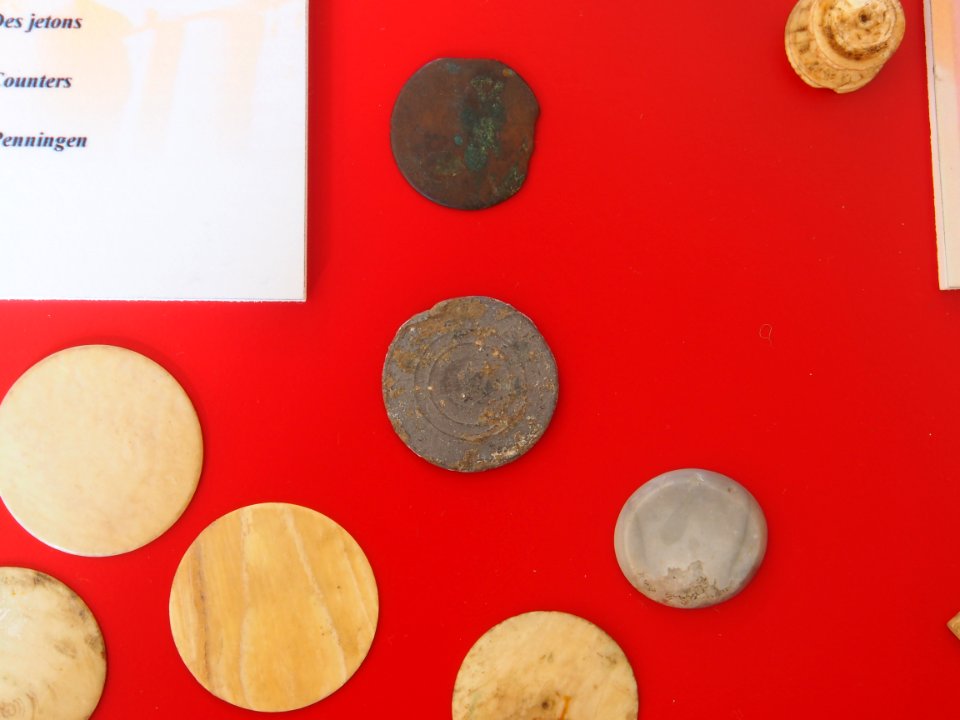 Château de Sedan, coins
