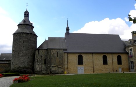 Châteaugiron (35) Château 05