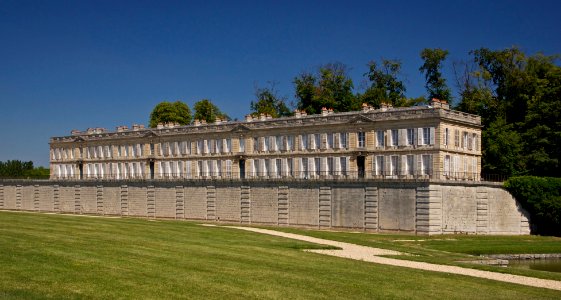 Château enghien chantilly photo