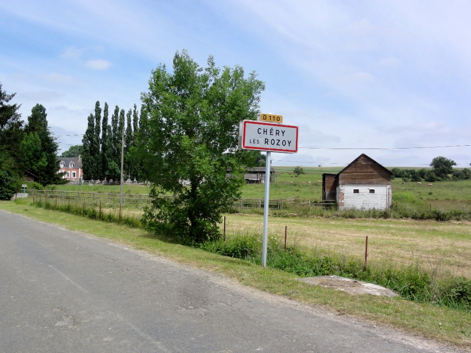 Chéry-lès-Rozoy (Aisne) city limit sign