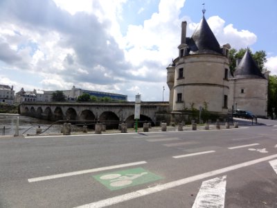 Châtellerault (Vienne) Pont Henri-IV sur la Vienne