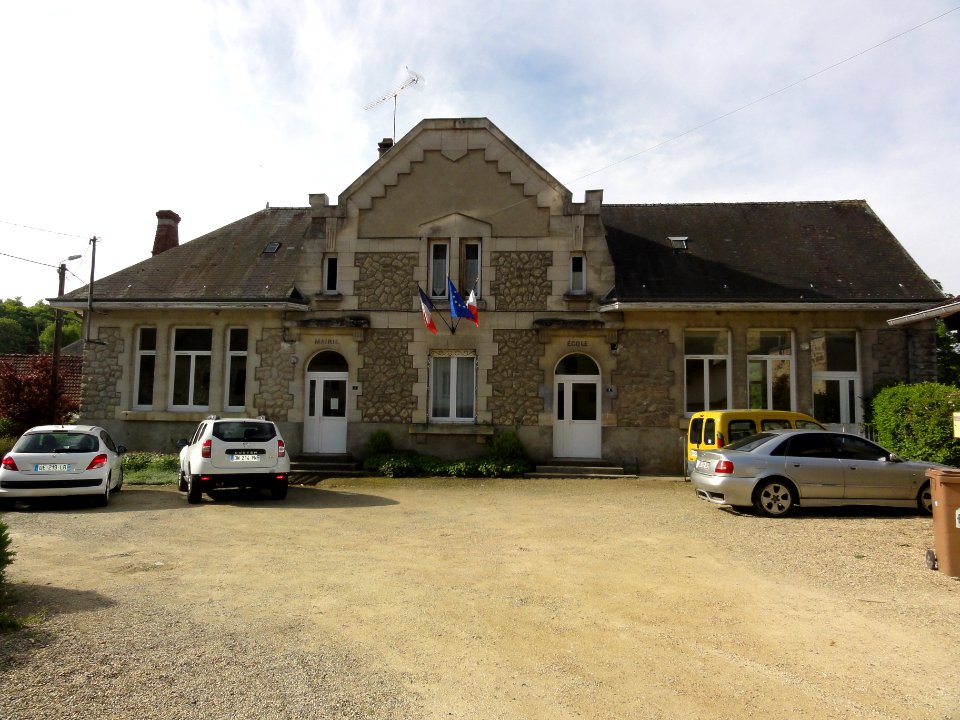 Chérêt (Aisne) mairie-école