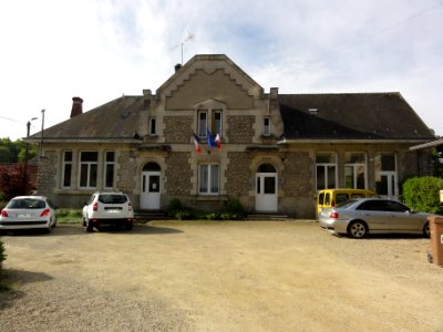 Chérêt (Aisne) mairie-école