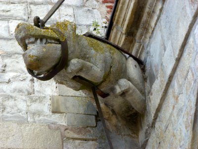 Château-Porcien (Ardennes) église Saint-Thibault, gargouille B
