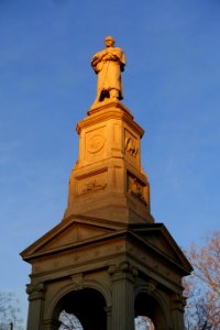 Cambridge Soldiers Memorial at sunrise - Cambridge, Massachusetts - DSC08465