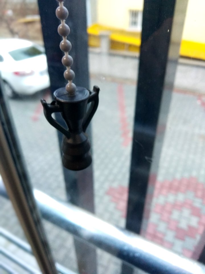 Cam balkon çekeceği