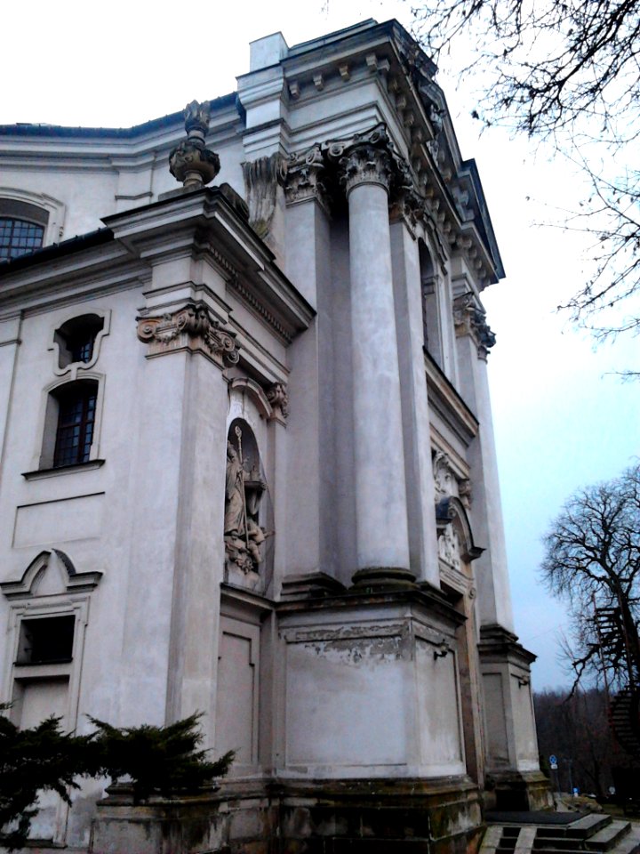 Camaldolese Monastery in Warsaw - Church 13