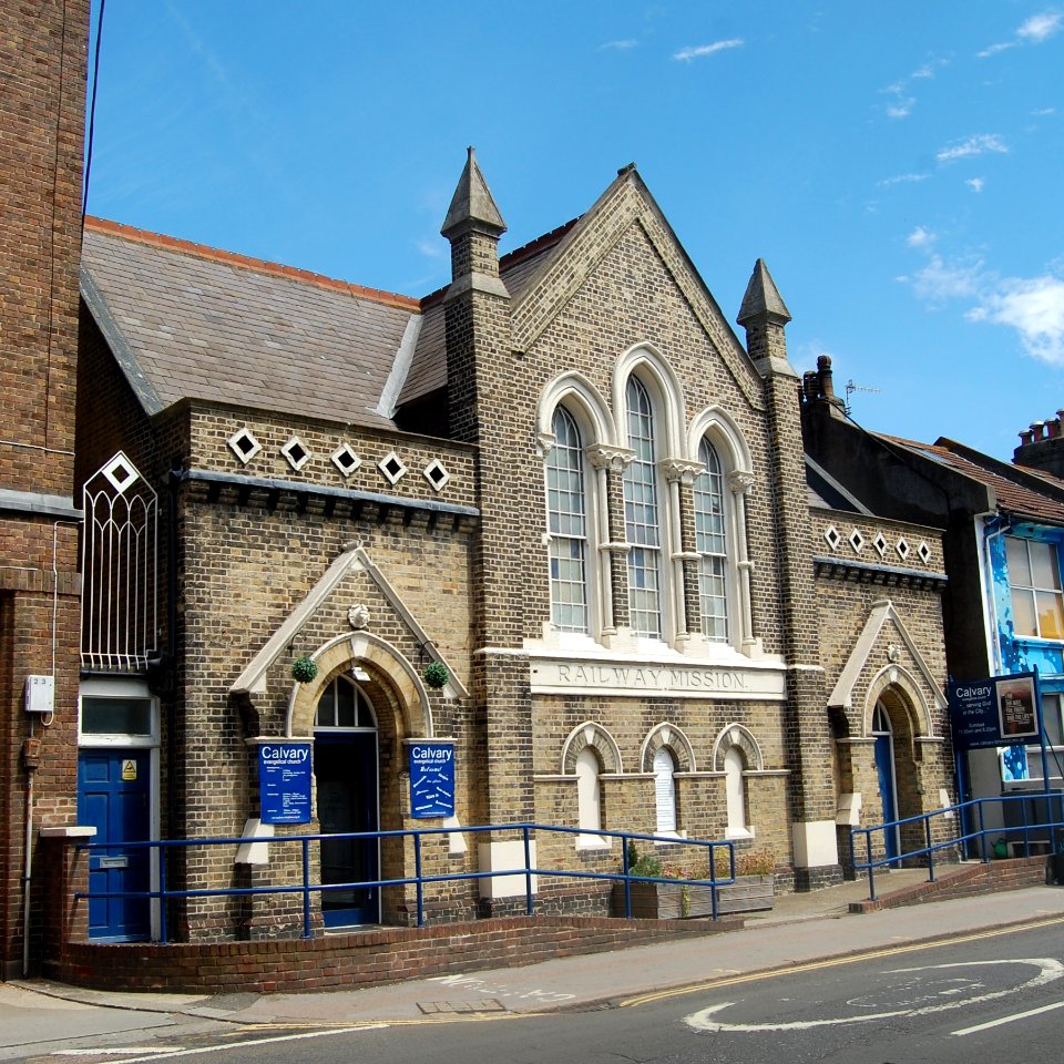 Calvary Evangelical Church, Viaduct Road, Brighton (July 2019) (1)