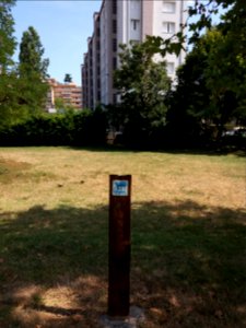 Caluire-et-Cuire - Voie de la Dombes, panneau 0,200 kilomètres