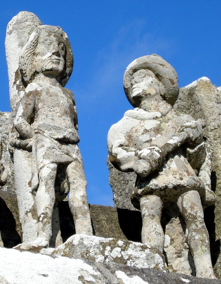 Calvaire de Tronoën, détail flagellation (2)