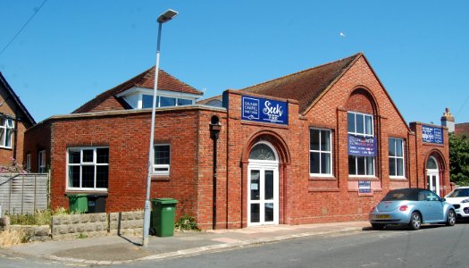 Calvary Church Hastings (former Mission Hall), Duke Street, Silverhill, St Leonards-on-Sea (June 2020) (5)