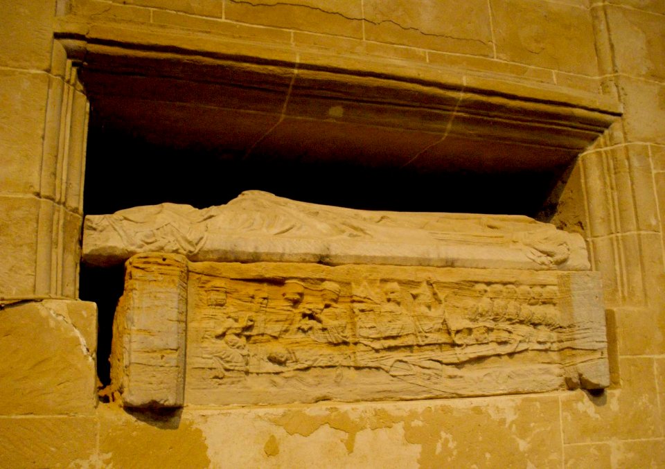 Calahorra - Catedral, sepulcro gótico