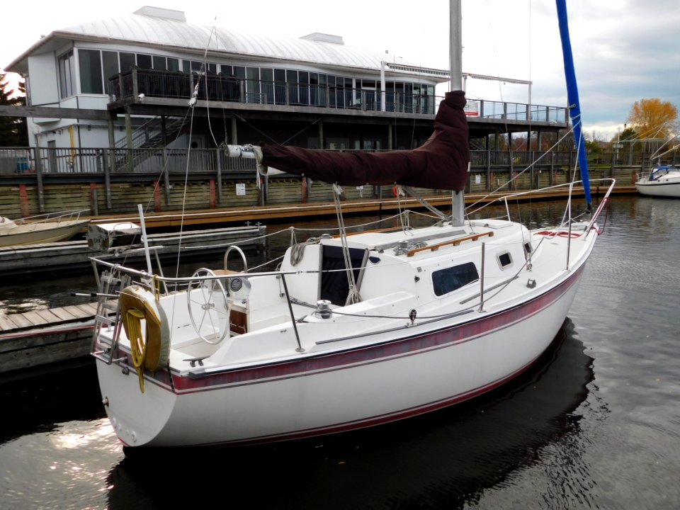 Cal 2-27 sailboat Baby Cal 0136
