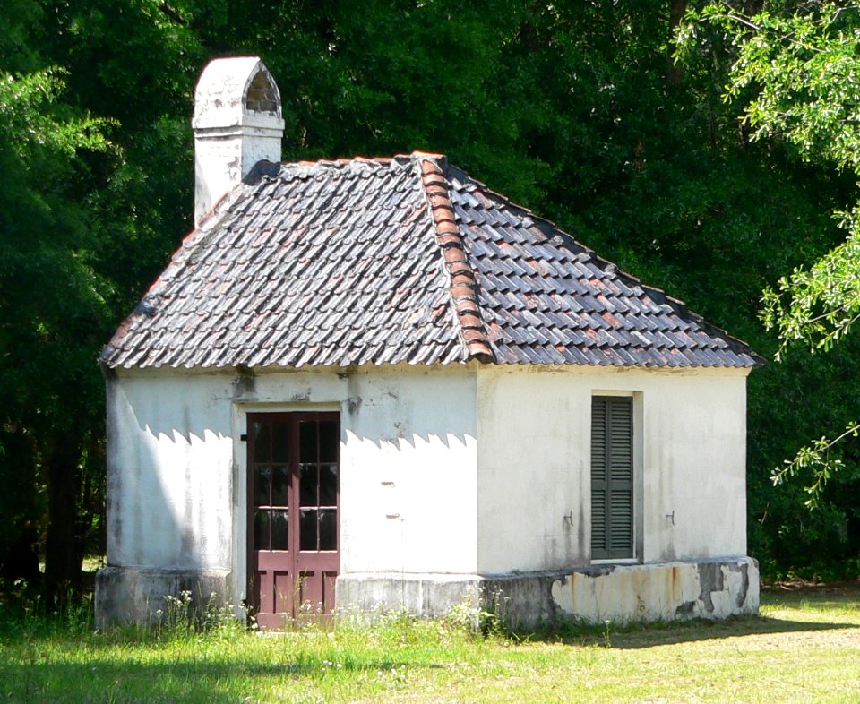 Cainhoy St. Thomas Church shed