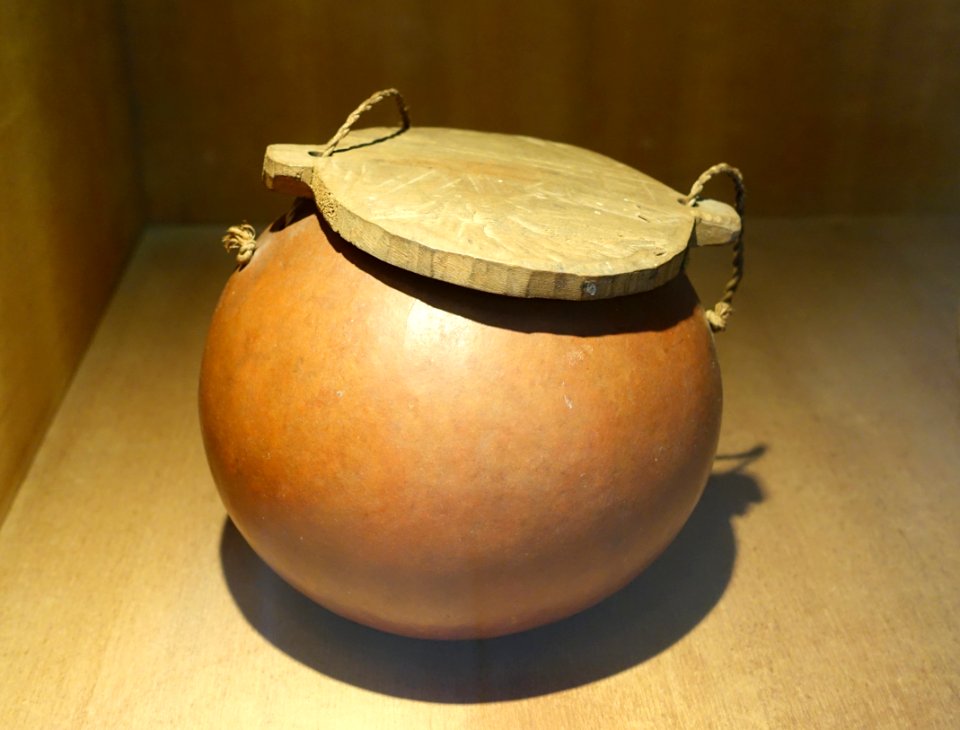 Calabash for sticky rice, Khang - Vietnam Museum of Ethnology - Hanoi, Vietnam - DSC03136