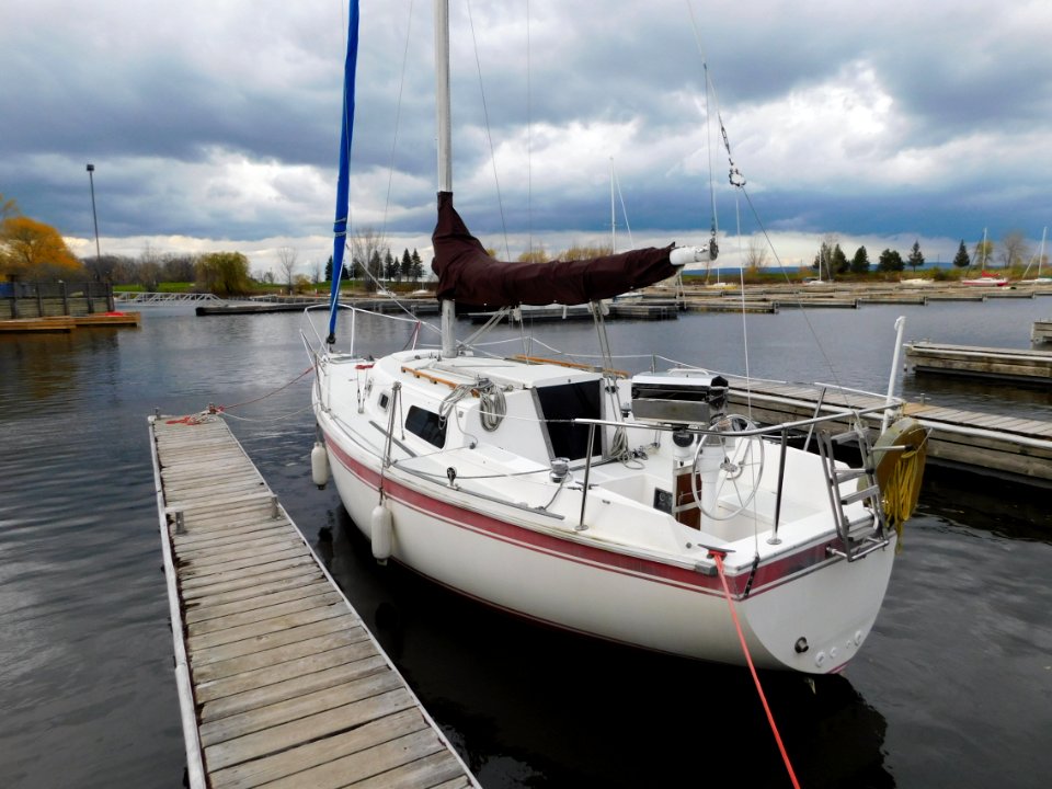 Cal 2-27 sailboat Baby Cal 0134