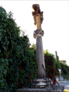 Cailloux-sur-Fontaines - Croix Gapaillon (02)