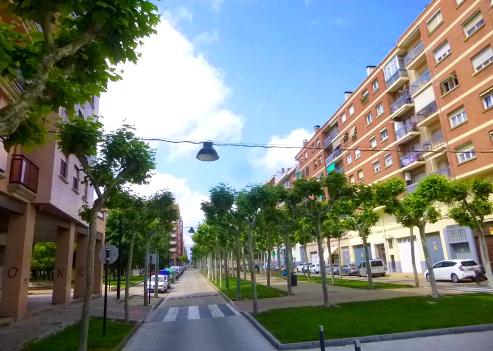 Calahorra - Avenida de Valvanera 01