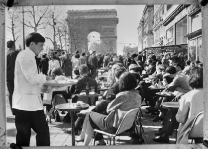 Cafeterras, Parijs, Bestanddeelnr 924-9903