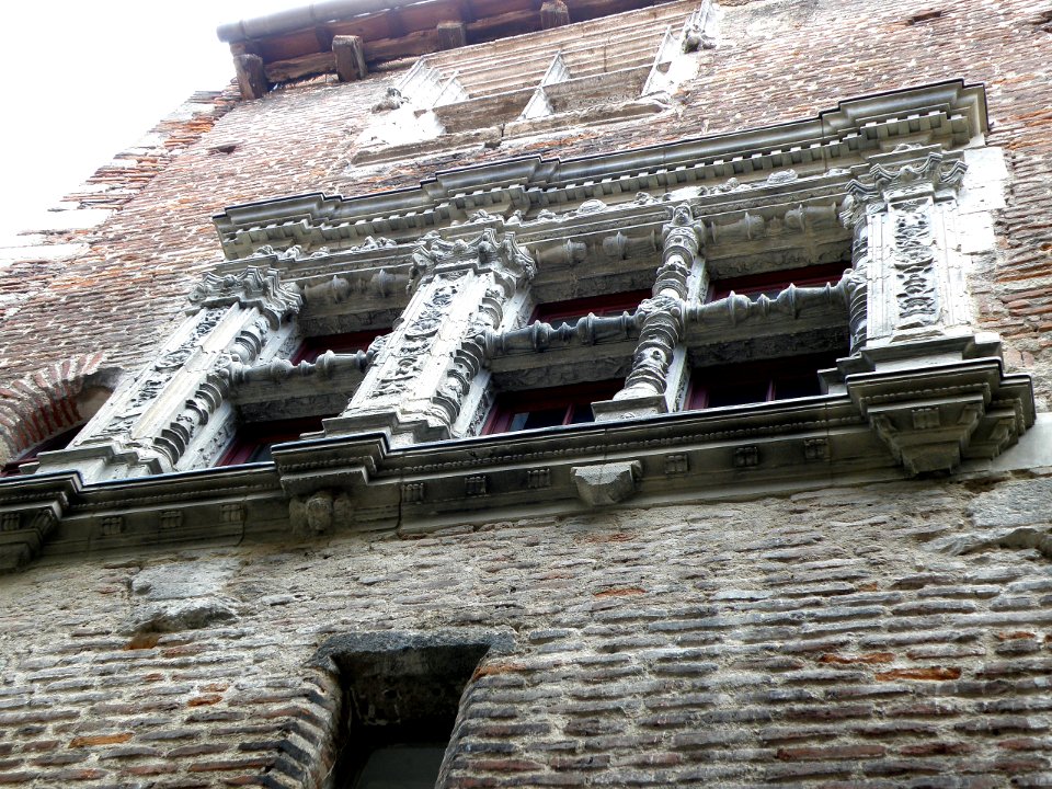 Cahors Hôtel Lémozi 2