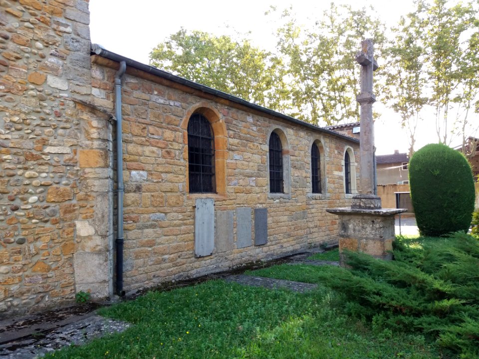 Cailloux-sur-Fontaines - Église Notre Dame de l'Assomption de Cailloux-sur-Fontaines (17)