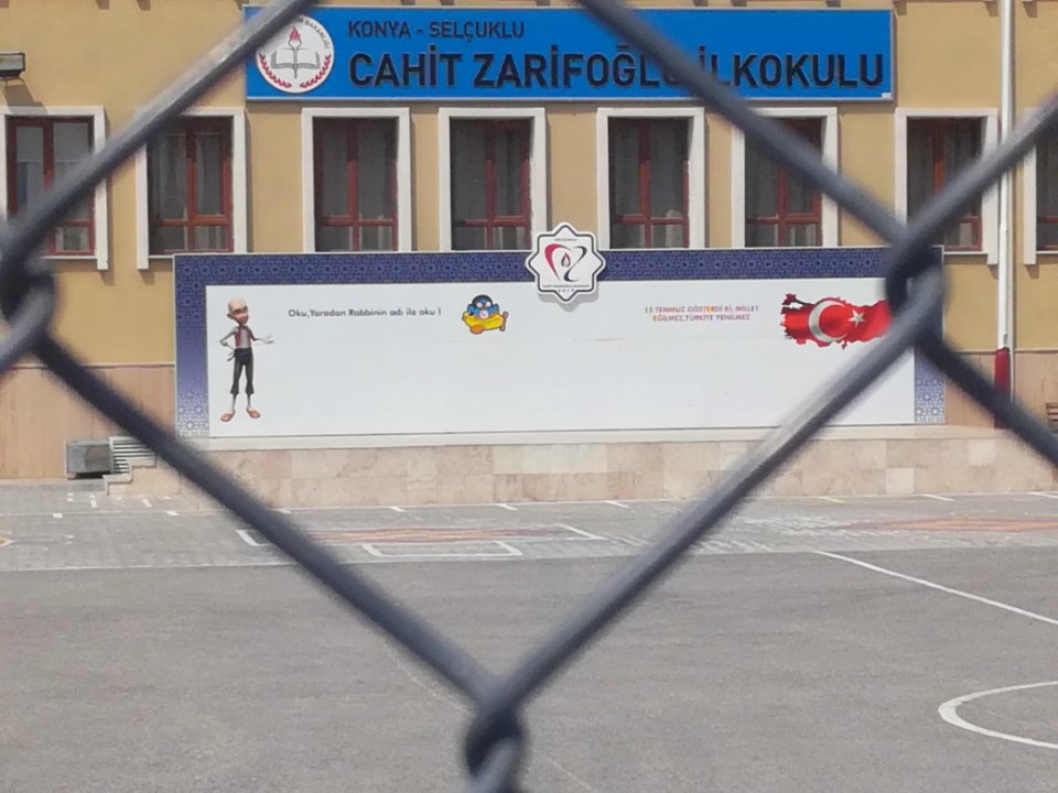 Cahit Zarifoğlu ilkokulu