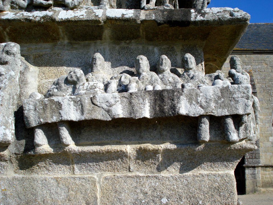Calvaire de Tronoën, détail base sud-est