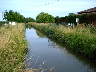 Canal du Forez à Montbrison, vers l'est
