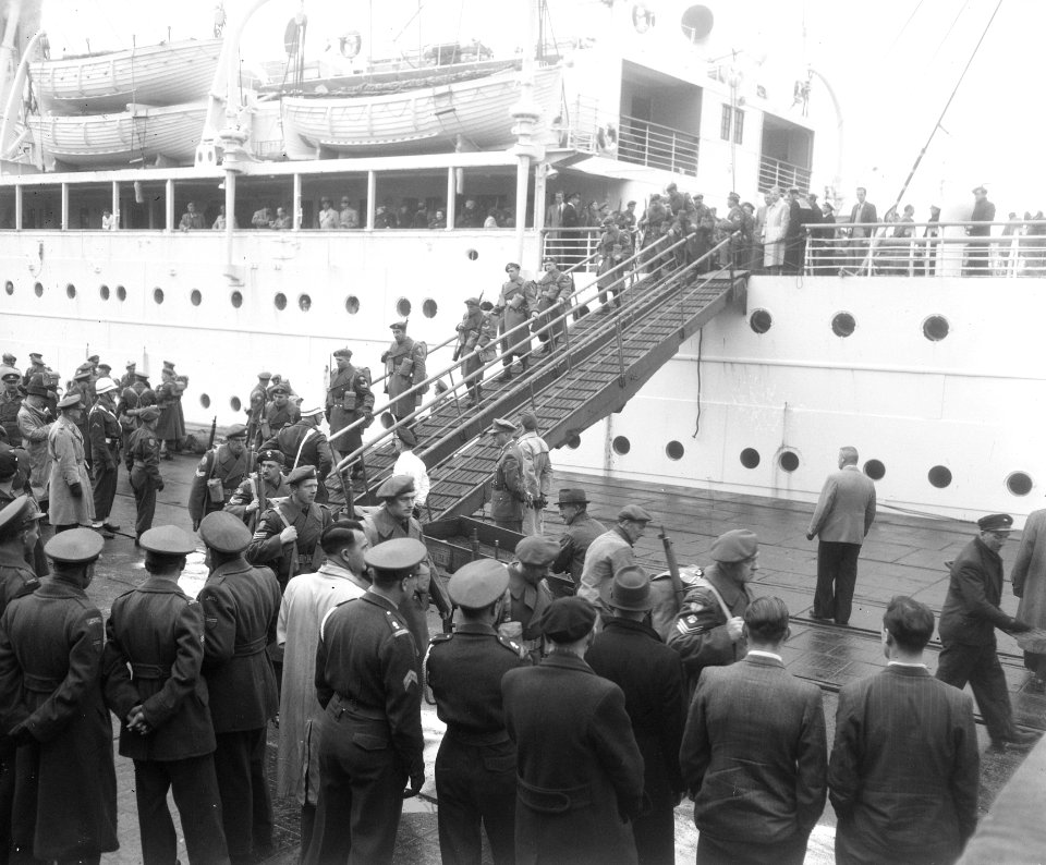 Canadese landtroepen van de 27e Infanterie-brigade voor het Atlantische leger va, Bestanddeelnr 904-8325