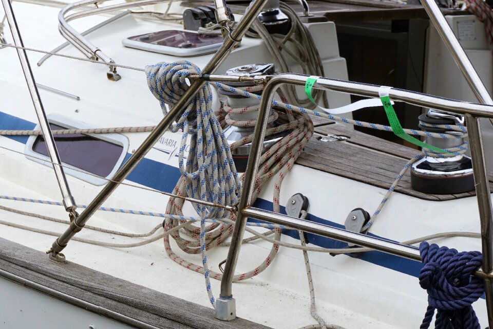 On leash water port