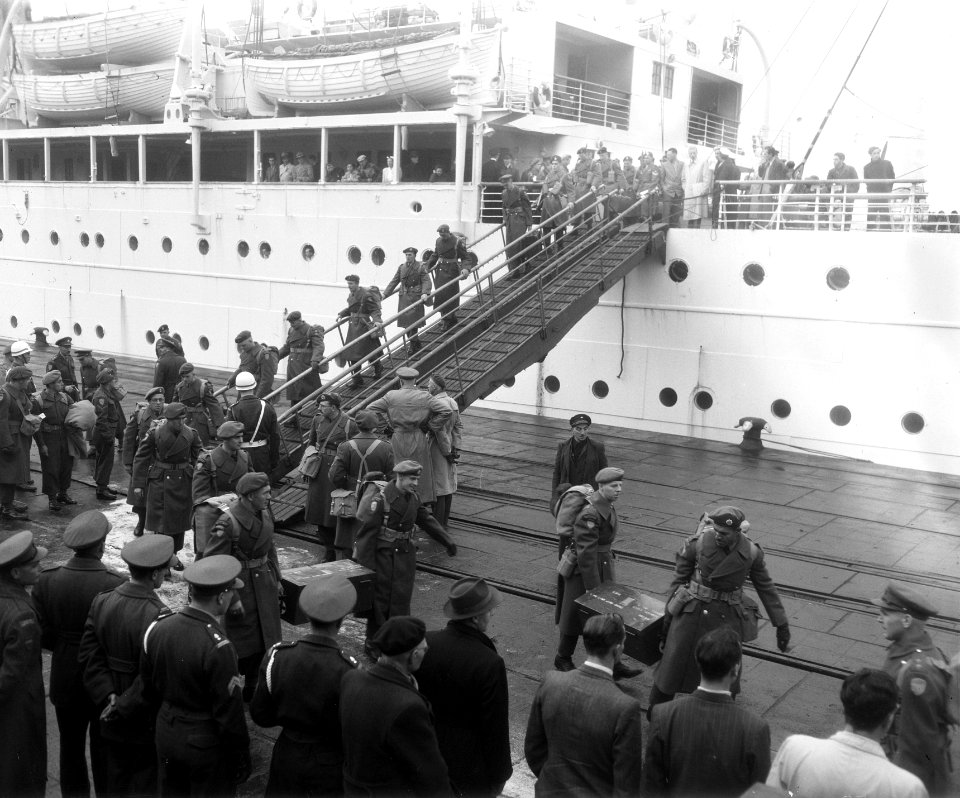 Canadese landtroepen van de 27e Infanterie-brigade voor het Atlantische leger va, Bestanddeelnr 904-8328