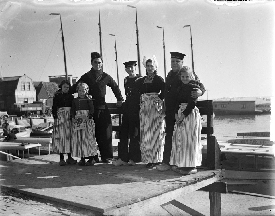 Canadese Jantjes in Volendam, Bestanddeelnr 904-2446
