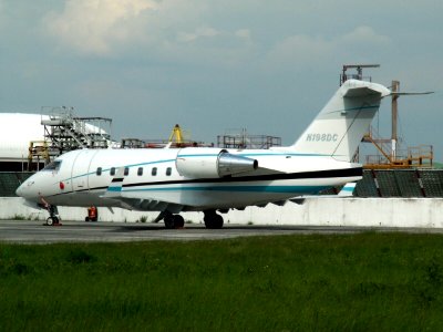 Canadair CL-600-2B16 Challenger 604 N198DC Brussels National (BRU EBBR) 17 May 2005