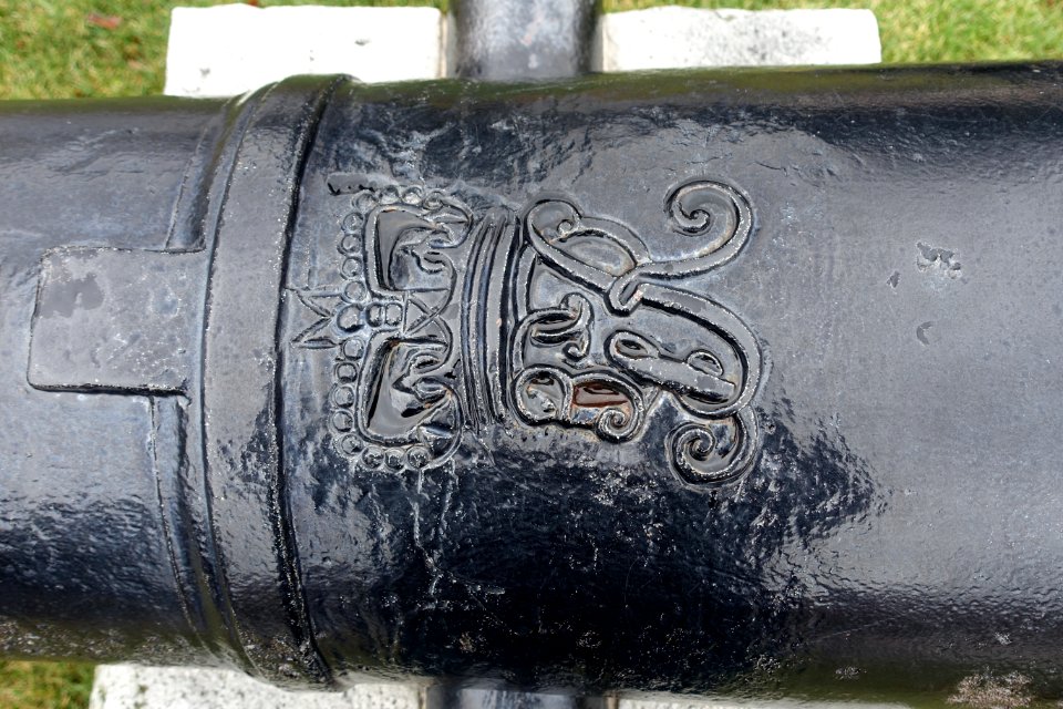 Cannon 75347 Carron 1802, from the Morro Castle, at the entrance of Santiago Harbor, Cuba, taken July 17, 1898 - Westford, Massachusetts - DSC09024