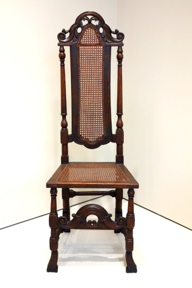 Cane Chair, London, 1685-1695, mulberry and beech - Chazen Museum of Art - DSC02623