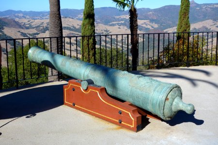 Cannon with arms of Louis Auguste, Duke of Maine - Hearst Castle - DSC06630