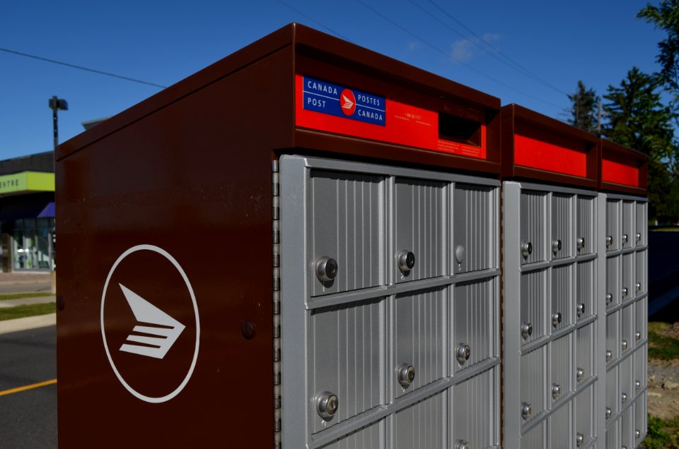 CanadaPostCommunityMailboxes3