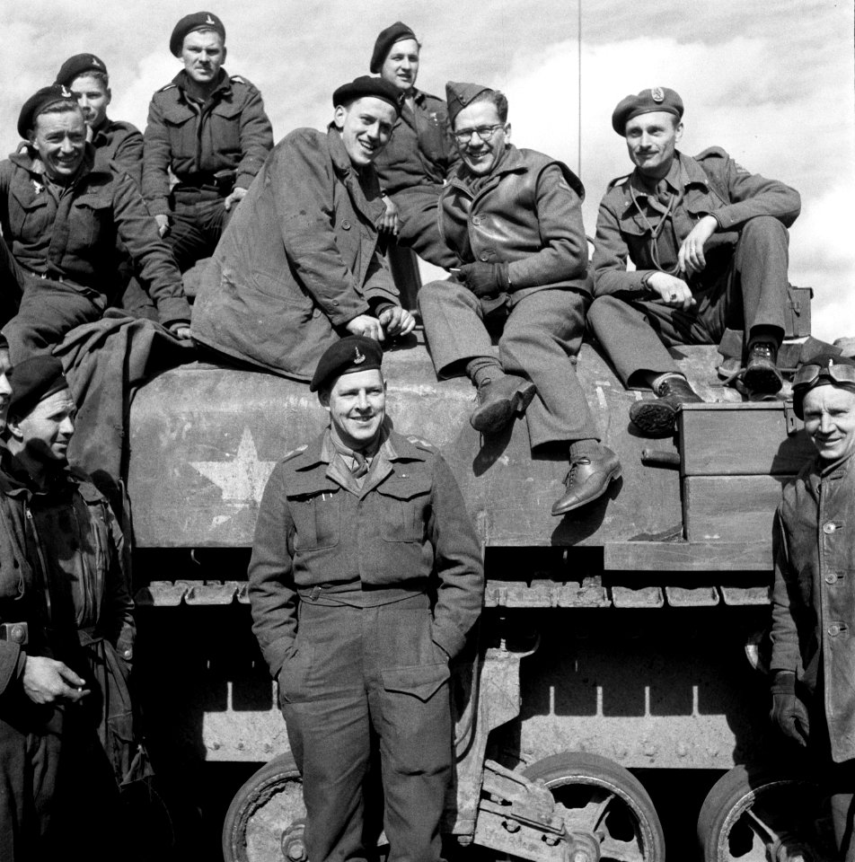 Canadese militairen in rust, Bestanddeelnr 900-2399